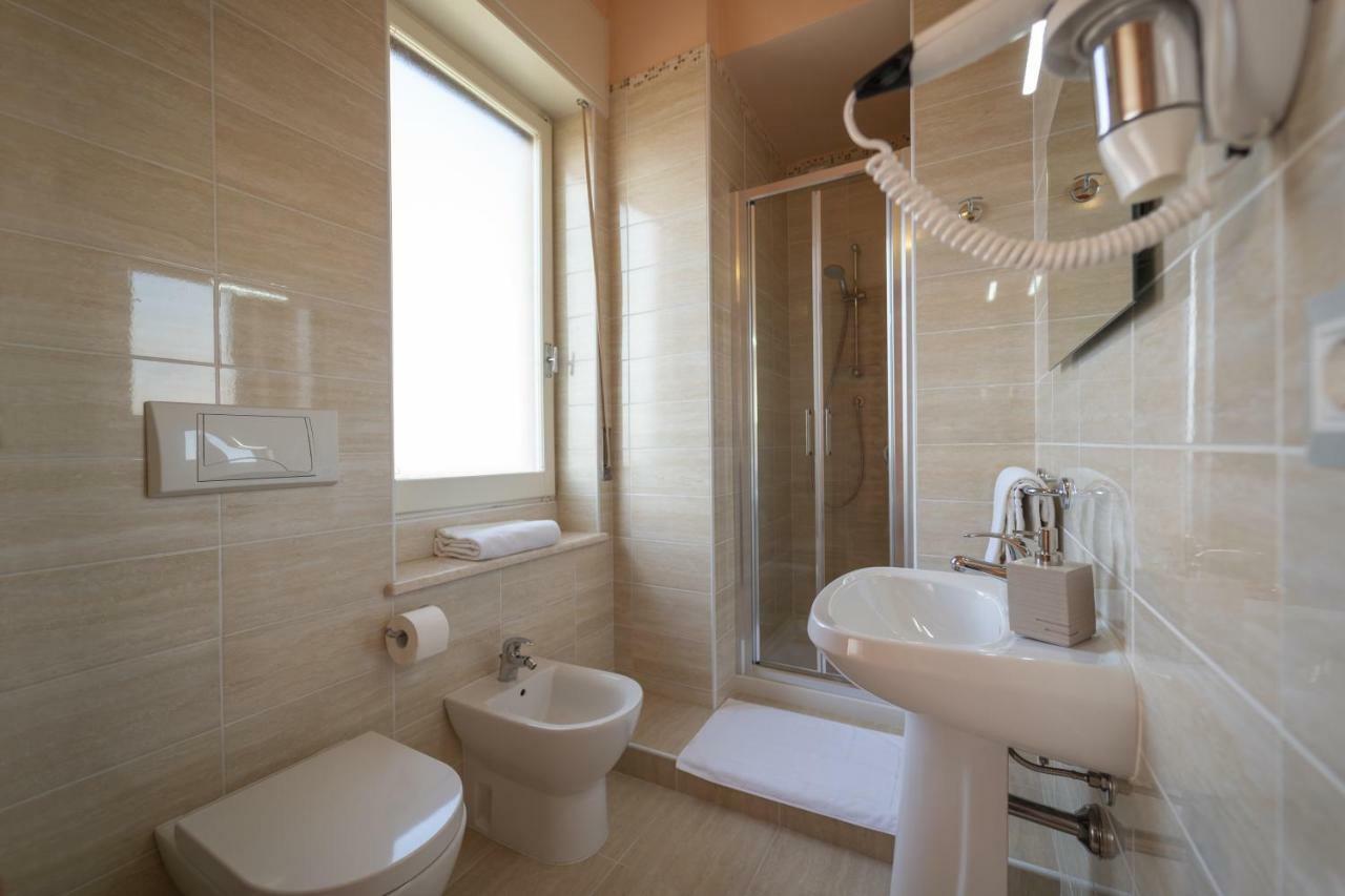 Budget Rooms Carbonazzi 17 Cagliari Exteriér fotografie